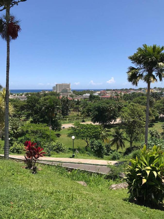 Ferienwohnung E 20 Mystic Ridge Ocho Rios Exterior foto