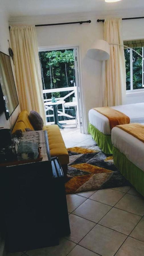 Ferienwohnung E 20 Mystic Ridge Ocho Rios Exterior foto
